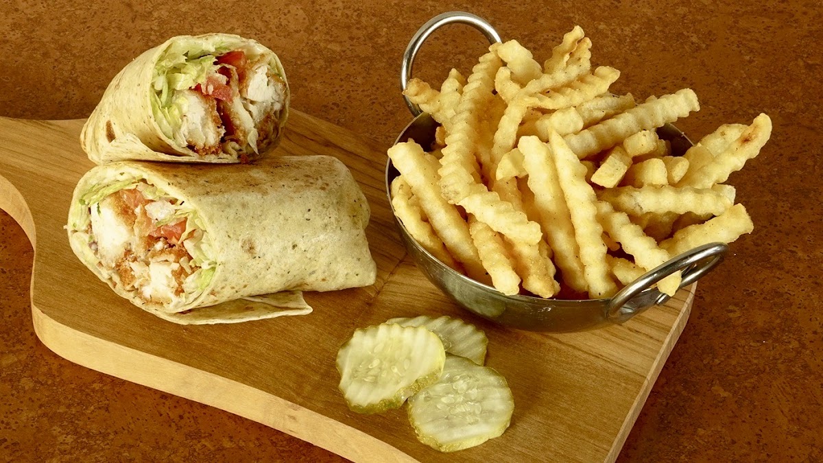 Wild Bill's Sports Saloon - Blaine-9